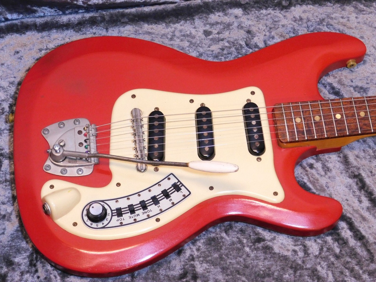 Hagstrom Kent III Used 1960 Maple Neck Rosewood Fingerboard Red w/Hard Case