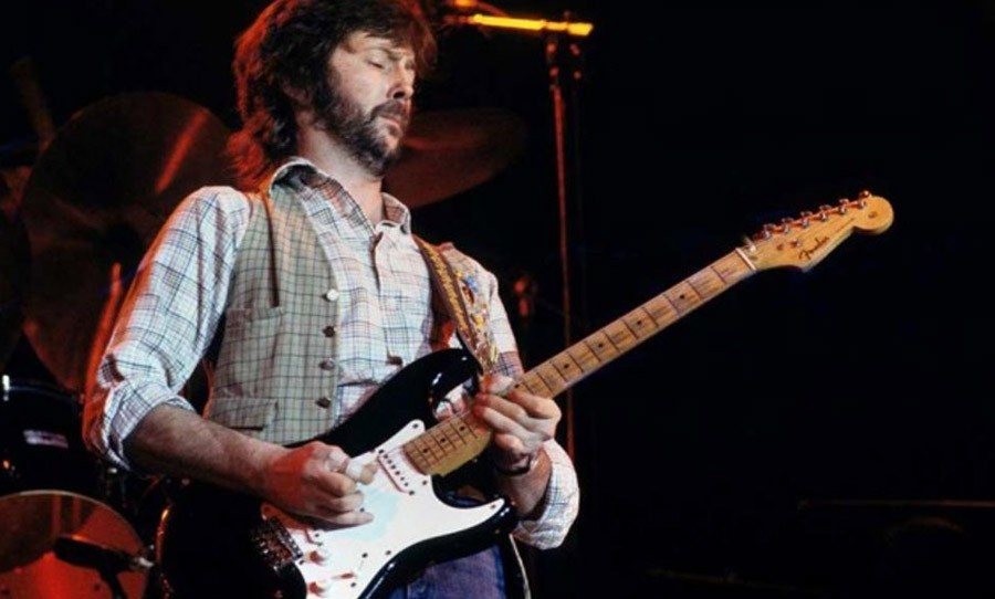 CUSTOM SHOP Fender Eric Clapton Signature Stratocaster Guitar -Blackie