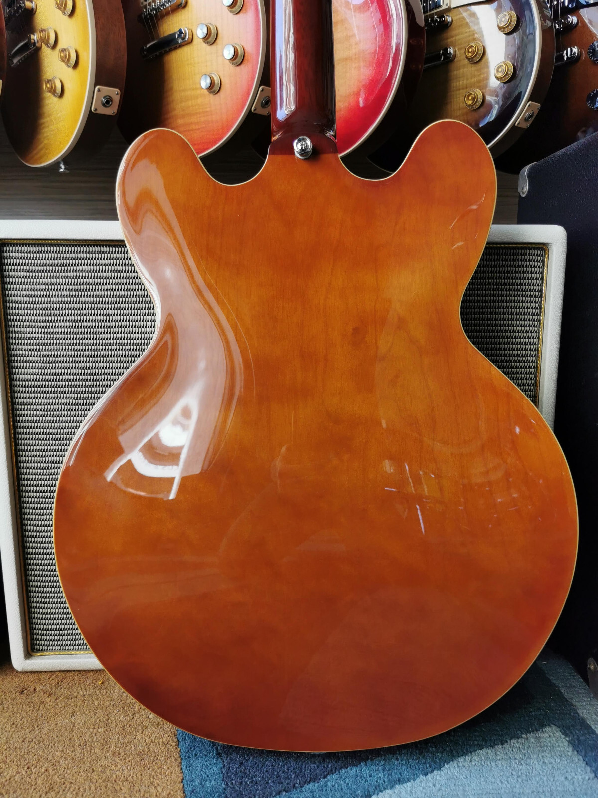 Epiphone Riviera 2024 – Royal Tan