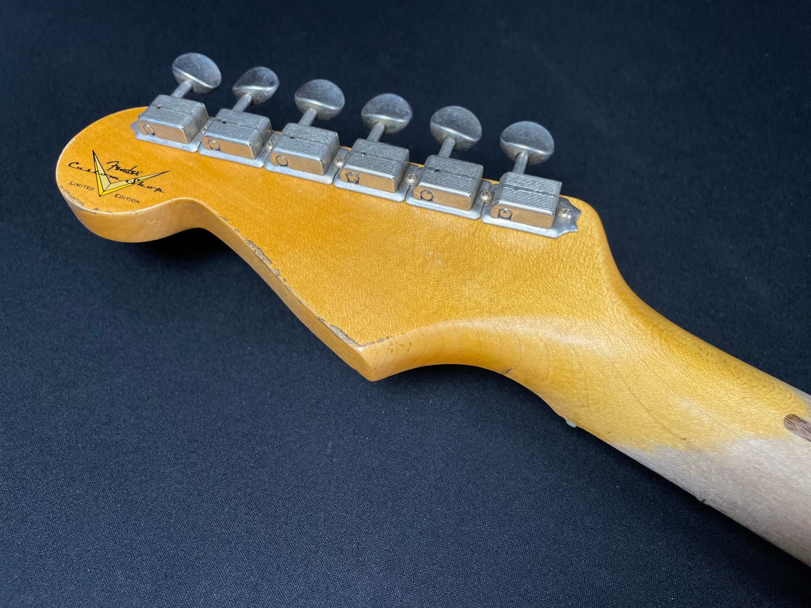 Fender Custom Shop Limited Fat ’50s Strat Relic – Faded Aged Sea Foam Green