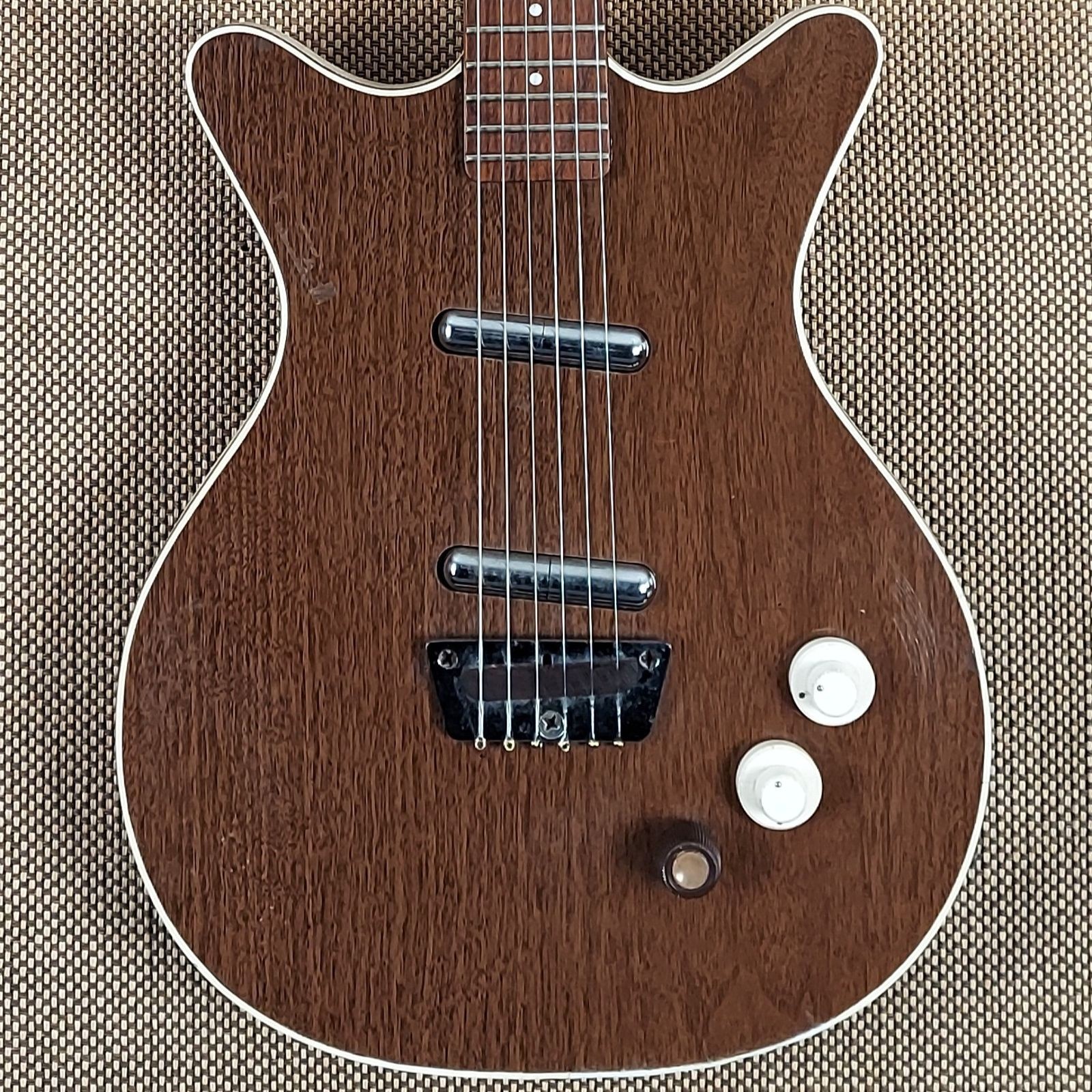 1964 Danelectro Deluxe Model 6027 SUPER RARE GUITAR! Fun Player (204)
