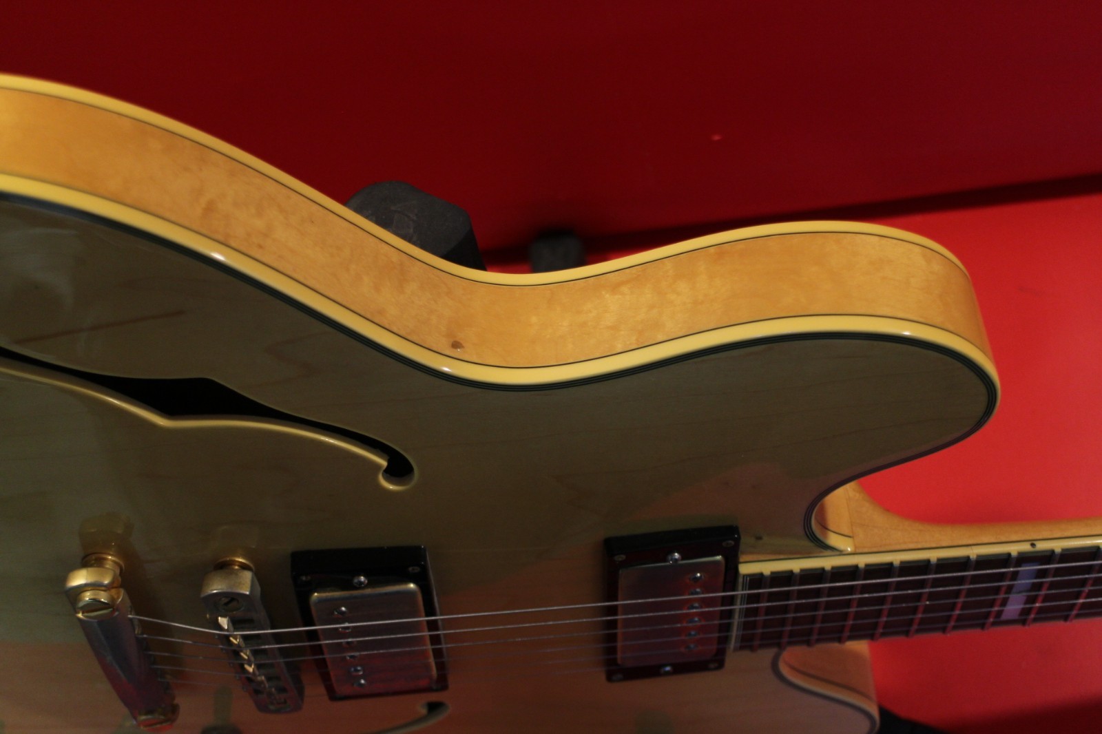 USED Epiphone Sheraton Natural Electric Guitar GT420 260306