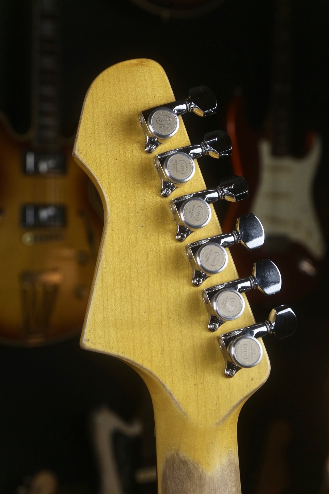 Valiant Jupiter, Made in Ukraine 2025 – Olive Mash Distressed