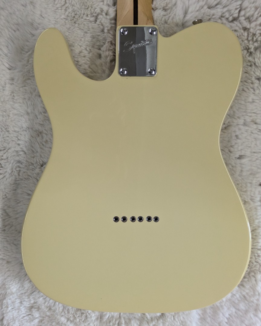 2000 Squier by Fender Standard Series Fat Telecaster – Arctic White Finish + bag