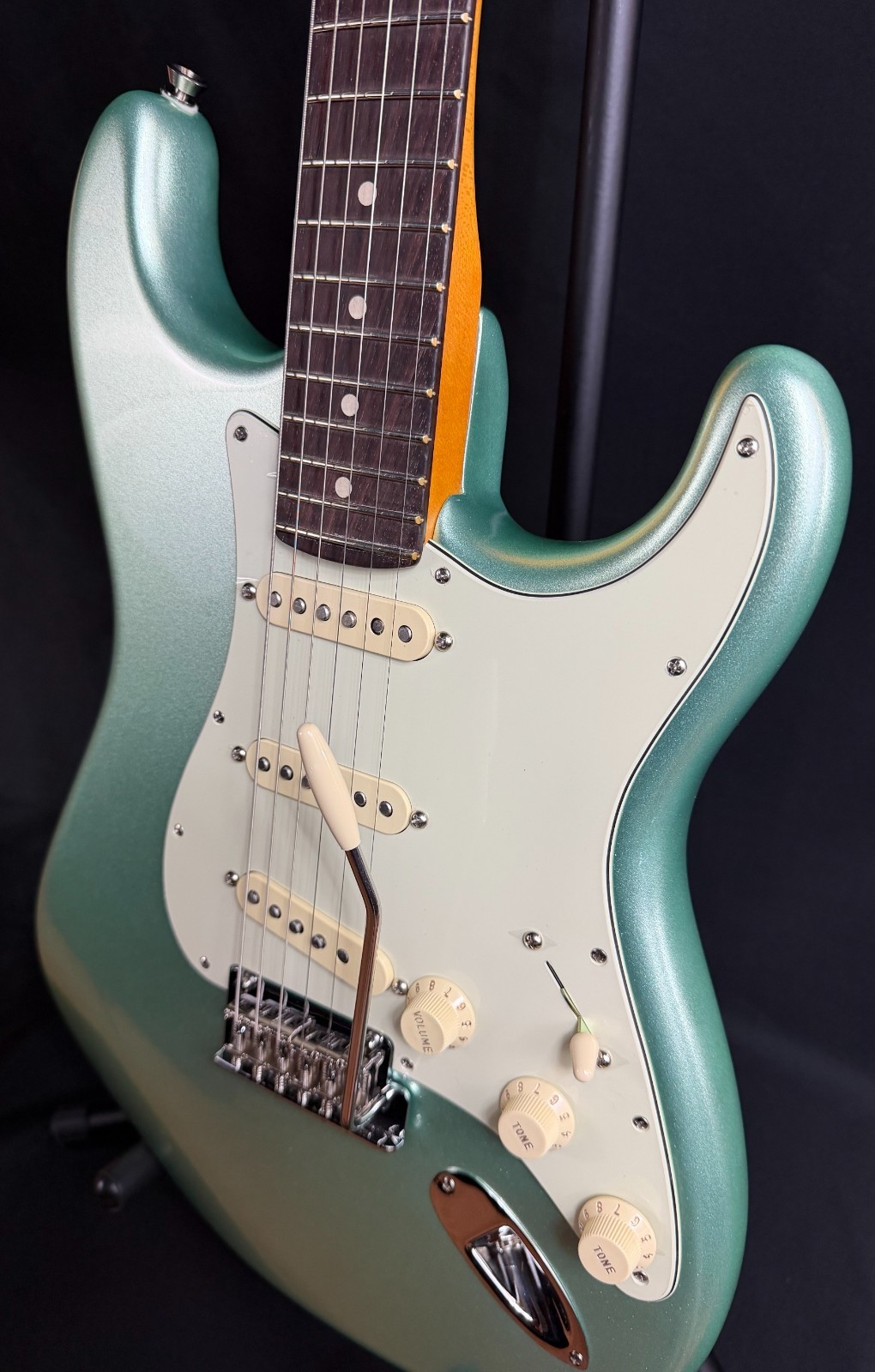Fender American Professional II Stratocaster Electric Guitar Mystic Surf Green