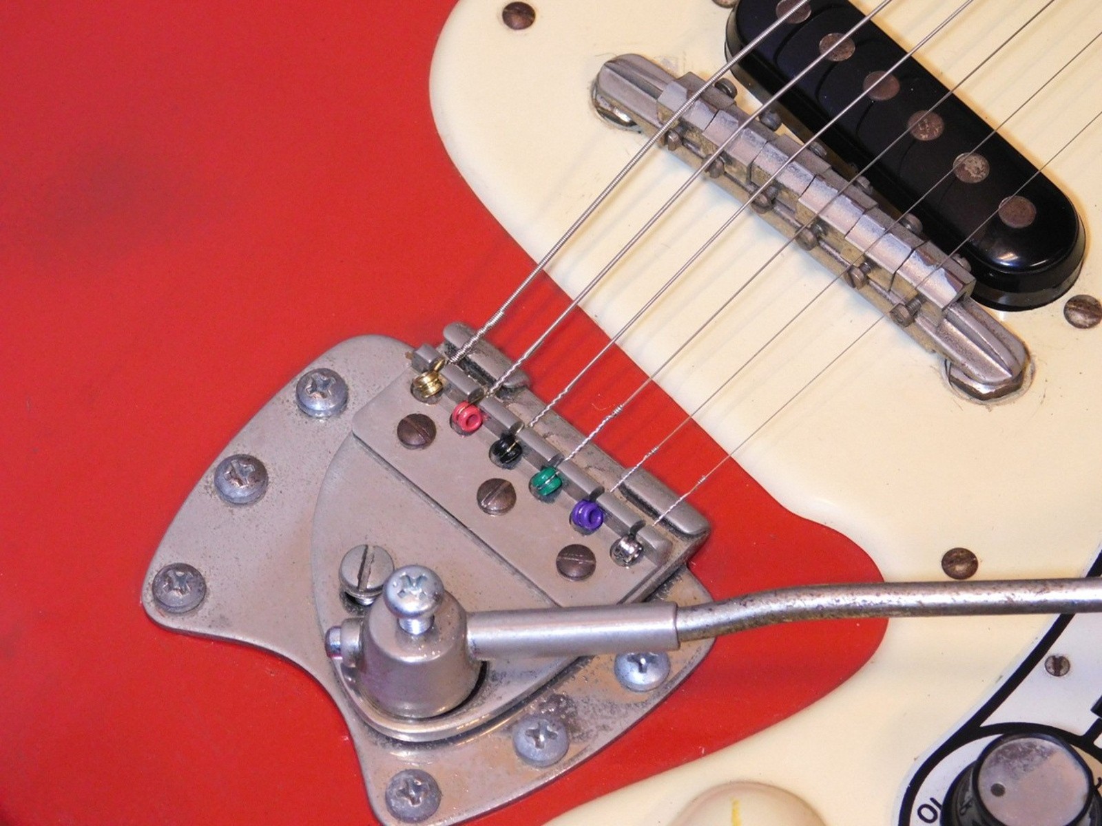 Hagstrom Kent III Used 1960 Maple Neck Rosewood Fingerboard Red w/Hard Case