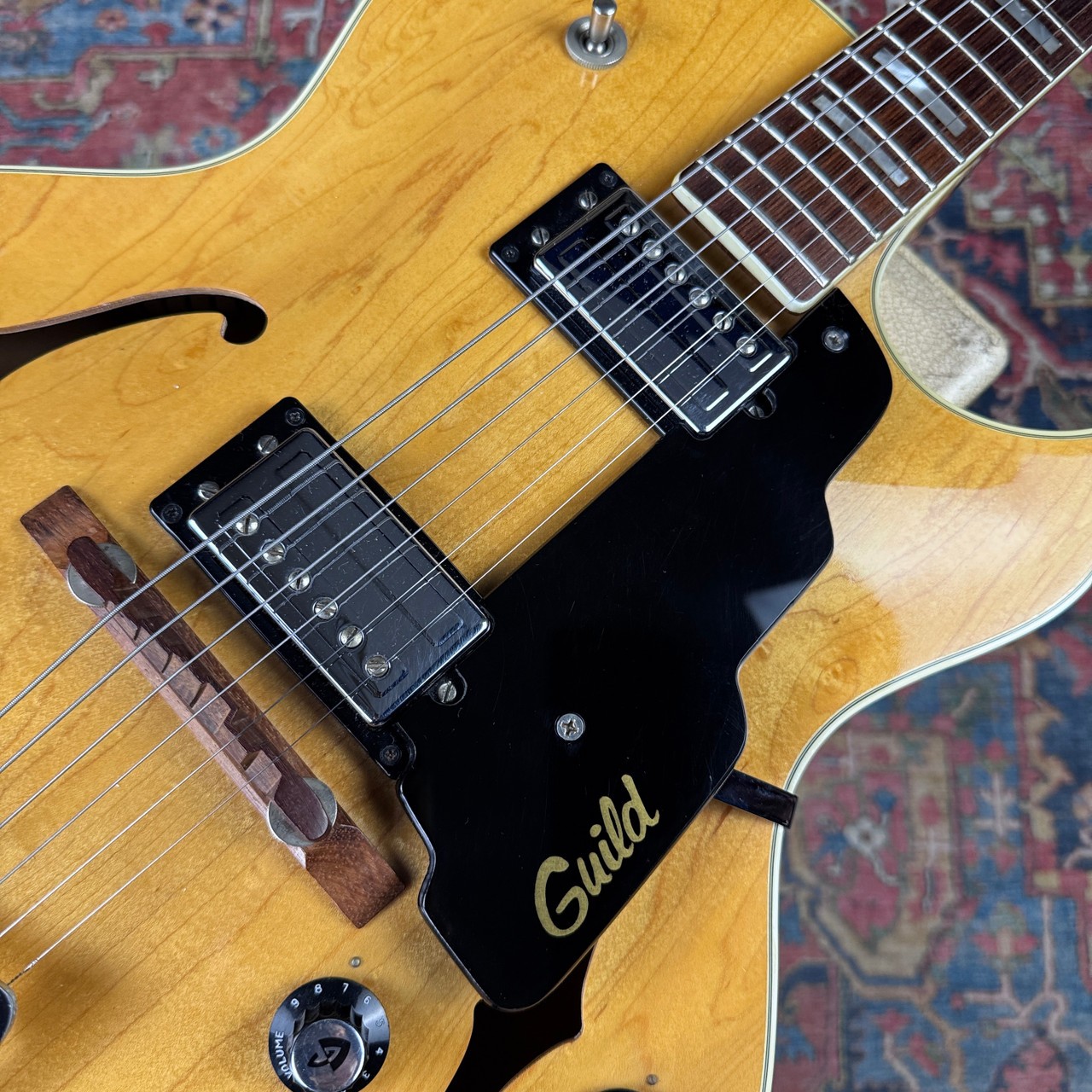 Guild CE-100D Capri Hollow Body Humbuckers Natural – 1976