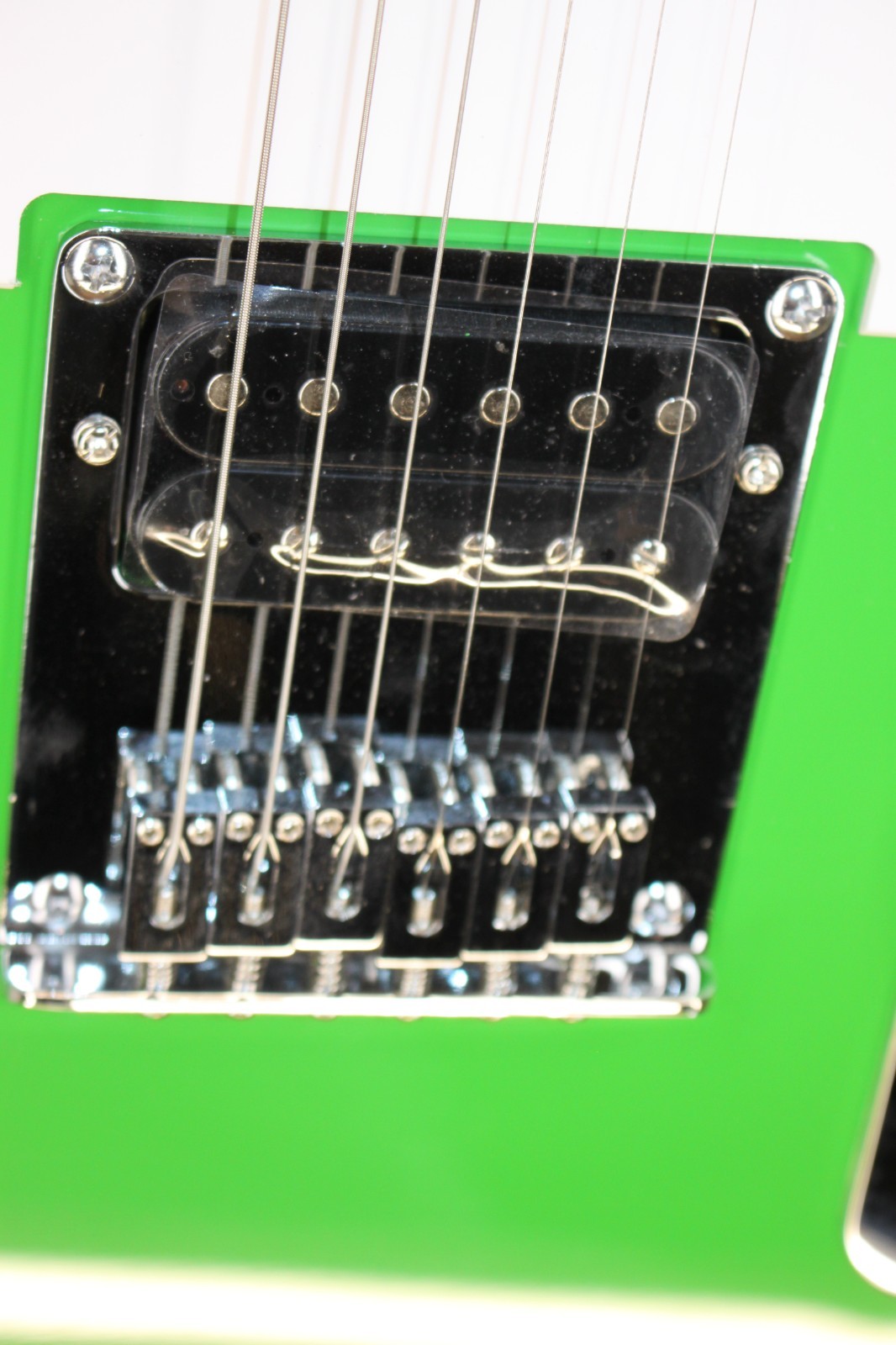 Squier Sonic Esquire Electric Guitar – Lime Green #M1120