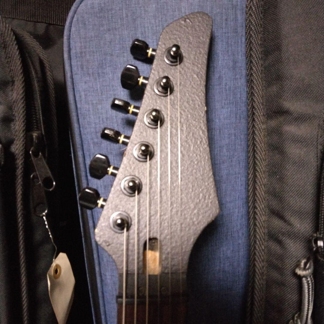 Electric Guitar with Fernandez Body and Yamaha Neck