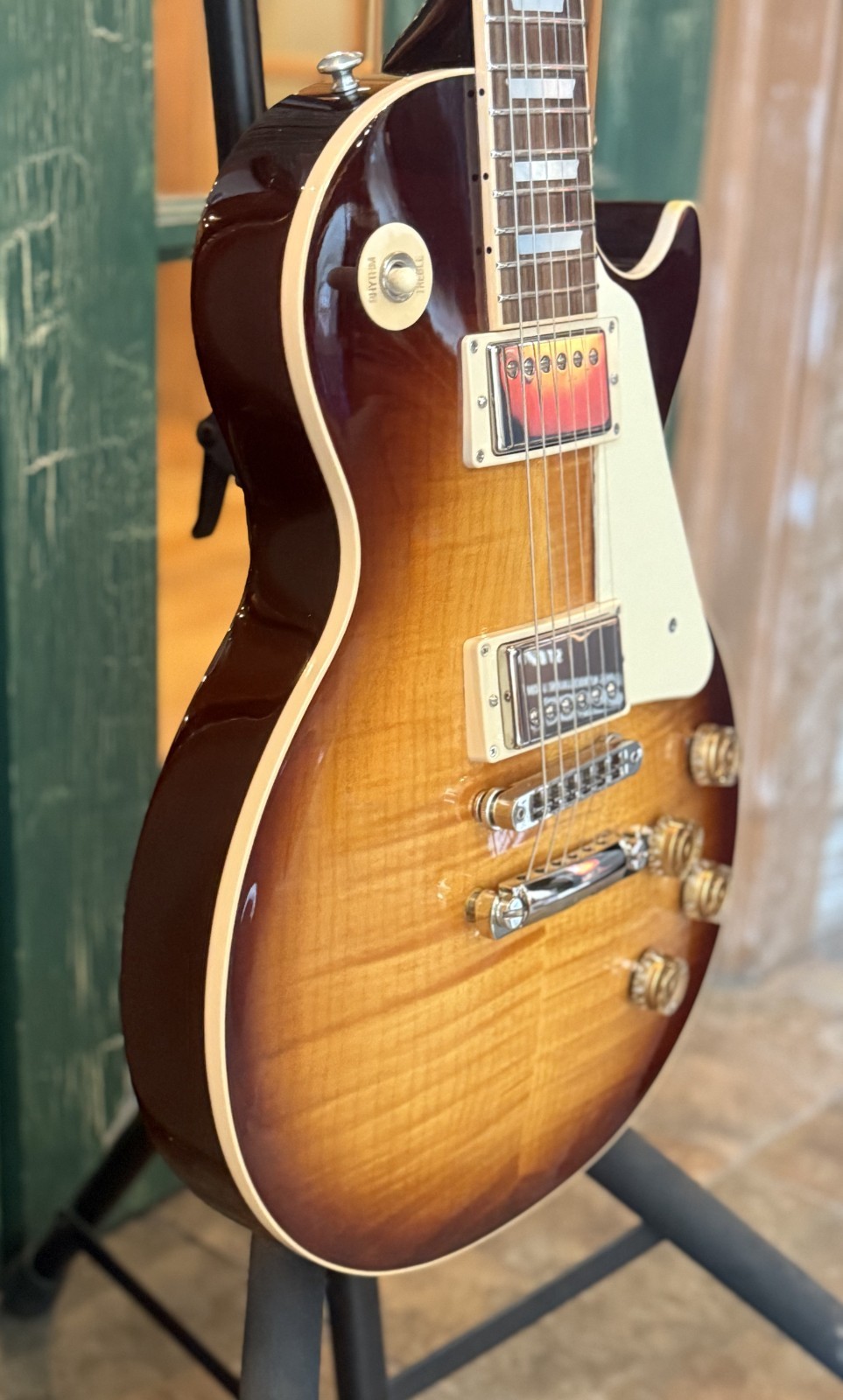 2015 Gibson Les Paul Traditional Demo Sunburst 100th Anniversary w Case & COA