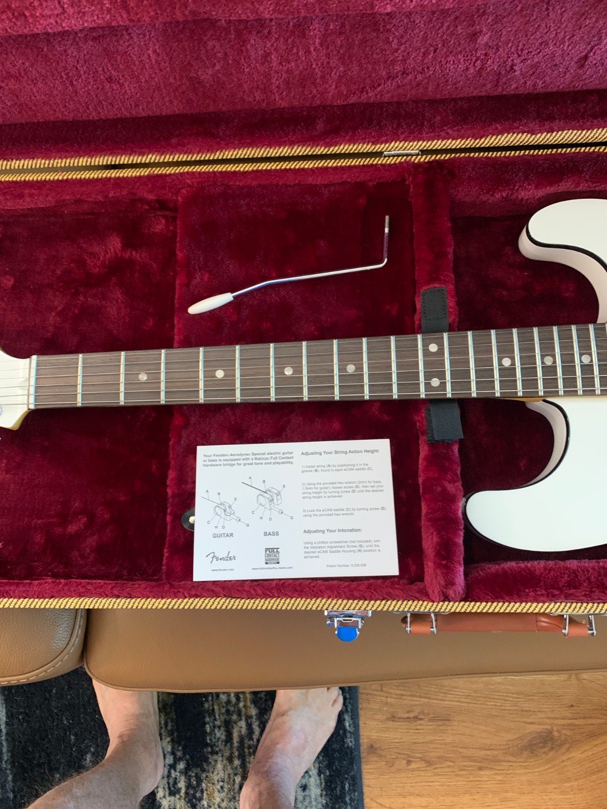 Fender Aerodyne Special Stratocaster 2023 MIJ Bright White Brand NEW & Hard case