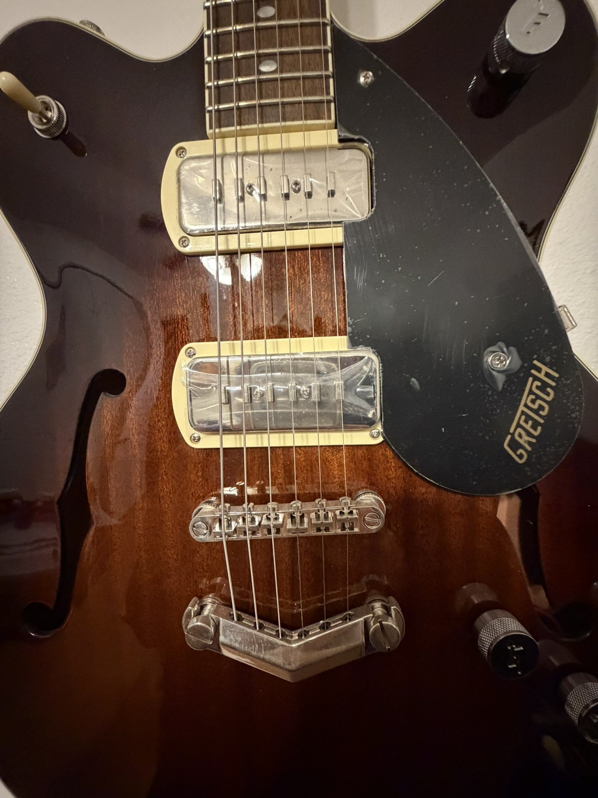Gretsch G2622T-P90 Streamliner Center Block Double-Cut – Gunmetal