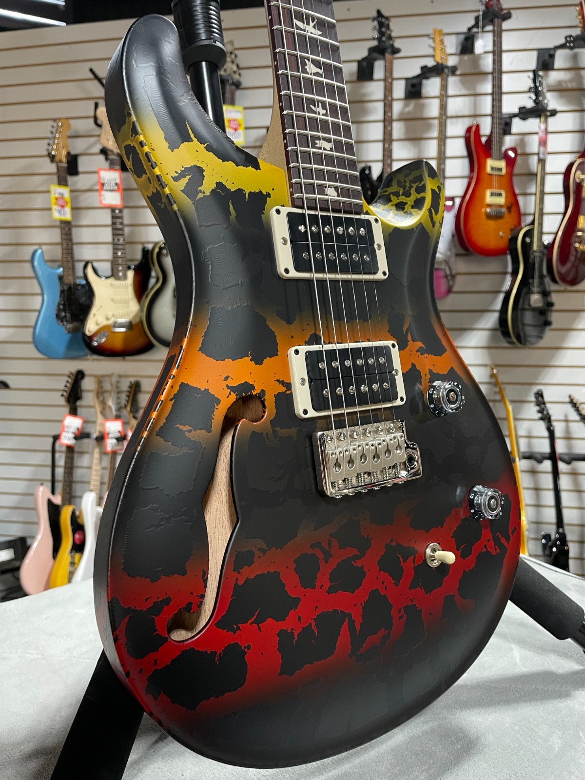 PRS CE 24 Semi Hollow 2025 – Sprayers Choice w/ Gig Bag & PLEK*D #398