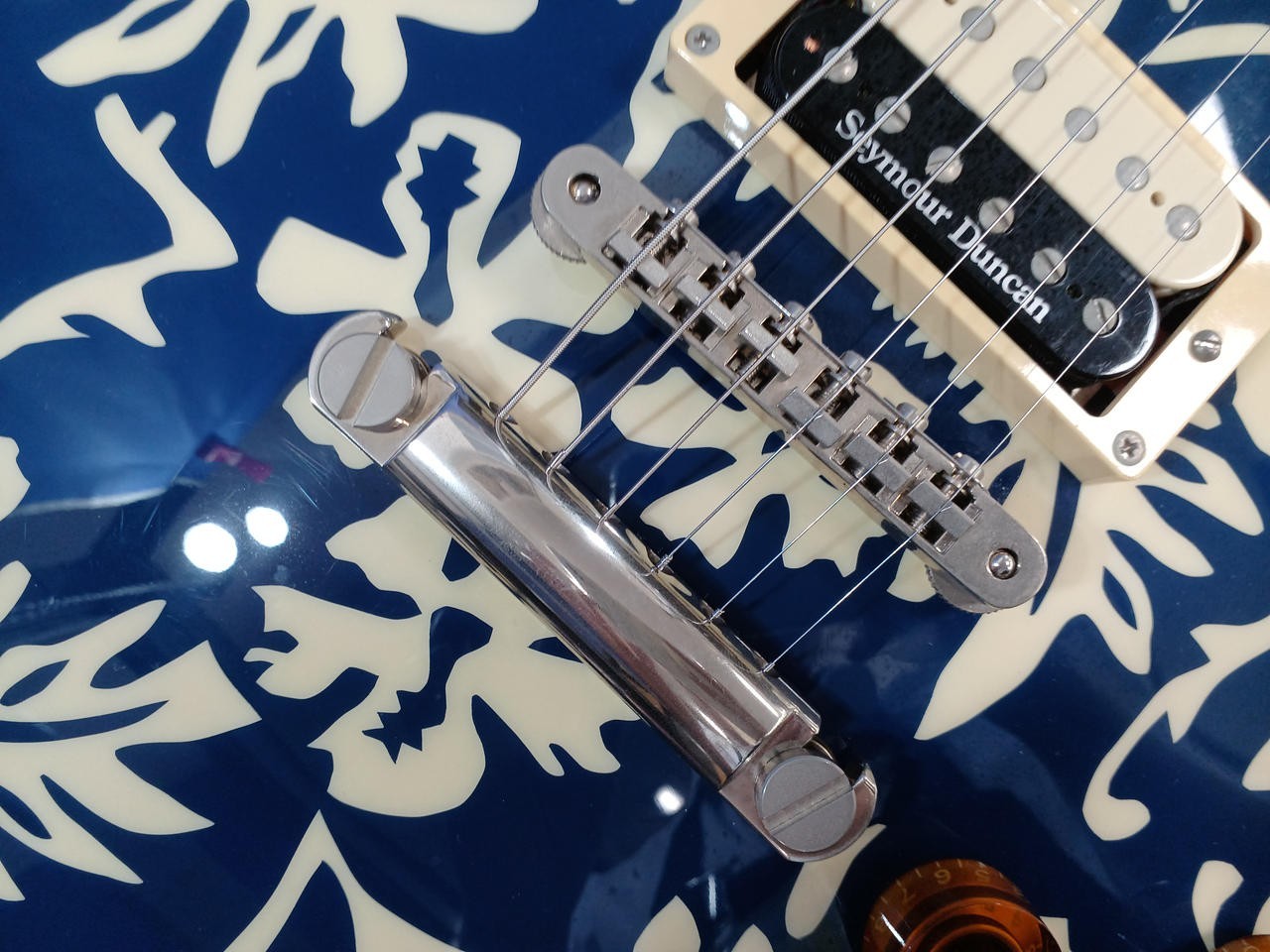 [Edwards] E-MA-98 ALOHA KEN Electric Guitar Used w/ Gig Bag Shipping From Japan