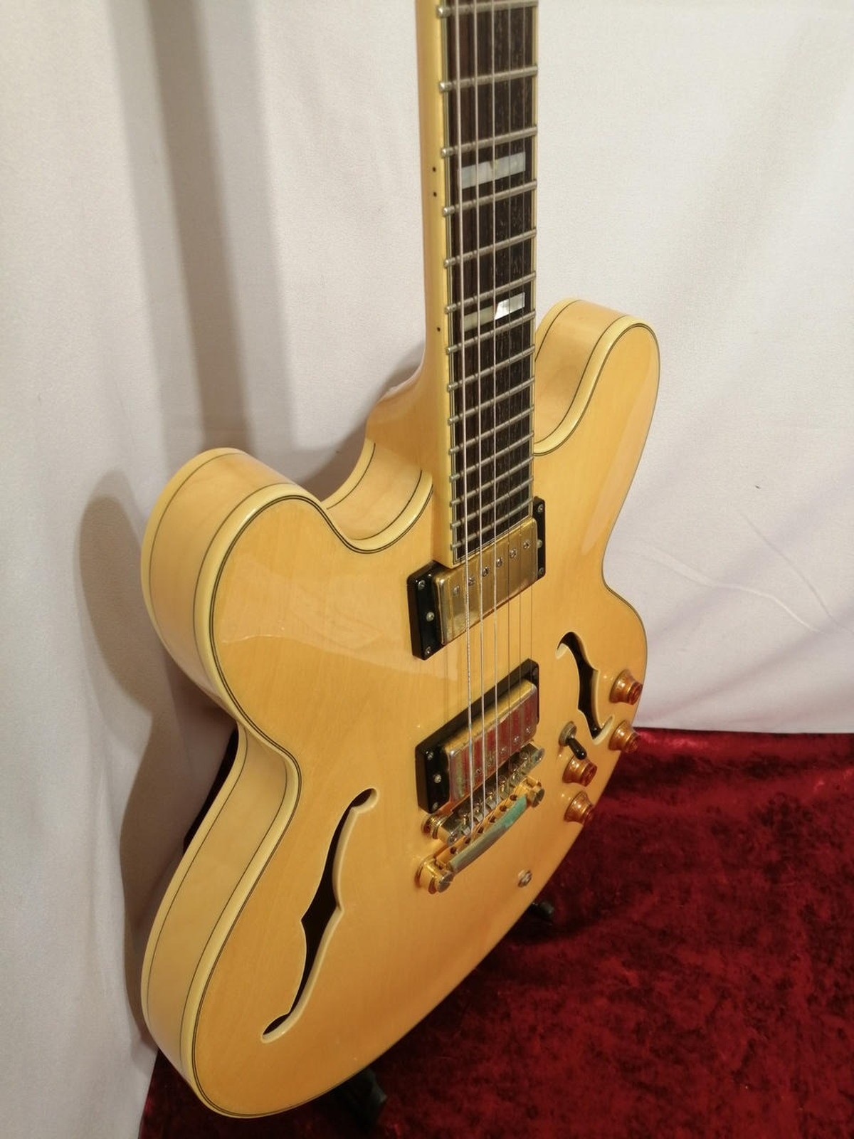 EPIPHONE SHERATON II NA Used 2014 Maple body Rosewood fingerboard w/Hard case