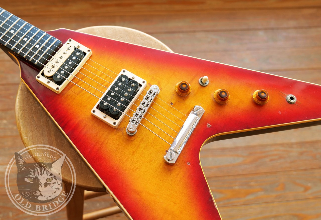 Gibson Flying V ‘THE V’ Sunburst 1981 Vintage Electric Guitar USA w hardcase