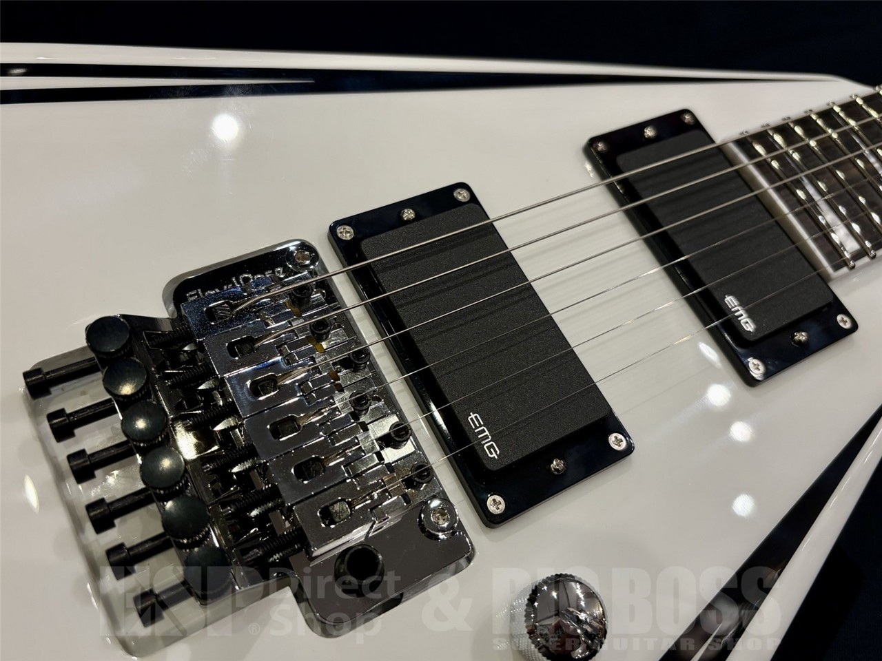 E-II SV White w Black Stripes