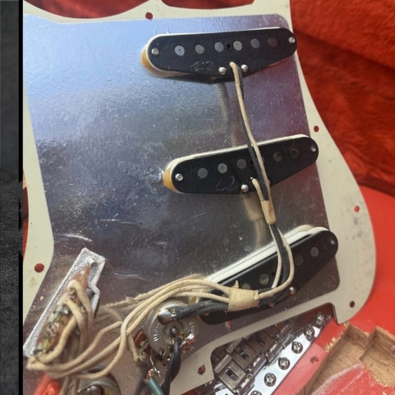 1982 Fender American Vintage ’62 Stratocaster Reissue (Fullerton Era) Fiesta Red