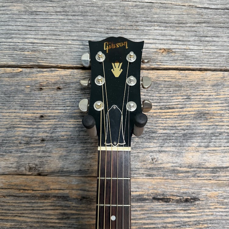 Used Gibson ’07 SJ-100 Jumbo Acoustic-Electric – Natural w/OHSC