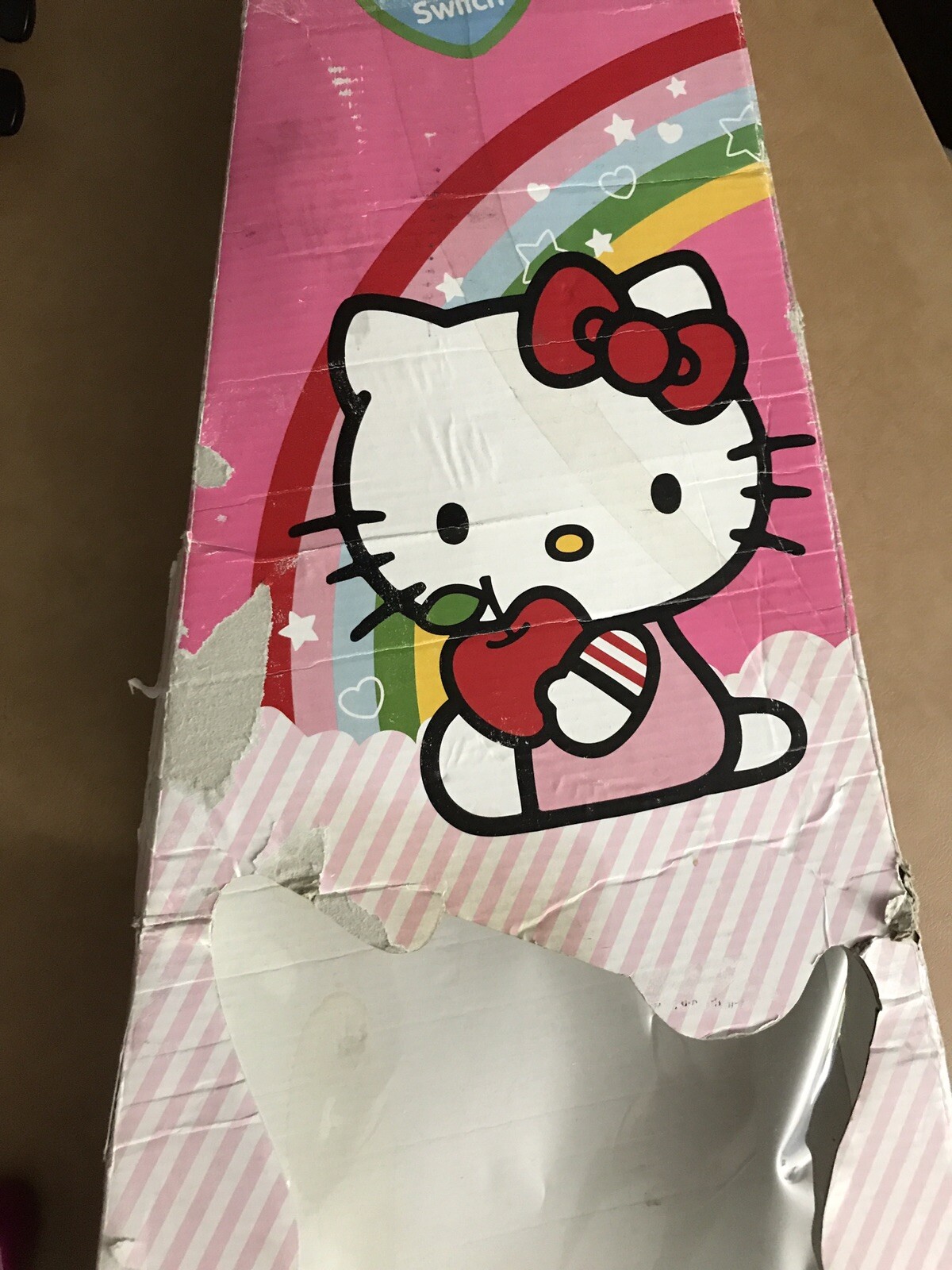 2010 HELLO KITTY Sanrio mini 30” Electric Guitar Built In Amp Speaker Jack Box