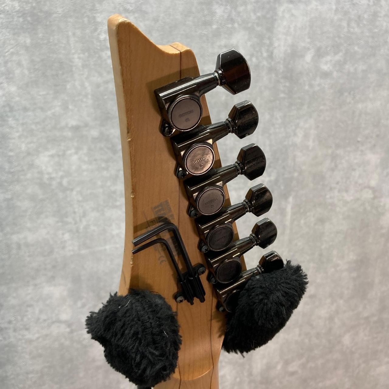 Ibanez Prestige RG2550Z Electric Guitar with Soft Case High Output Japan