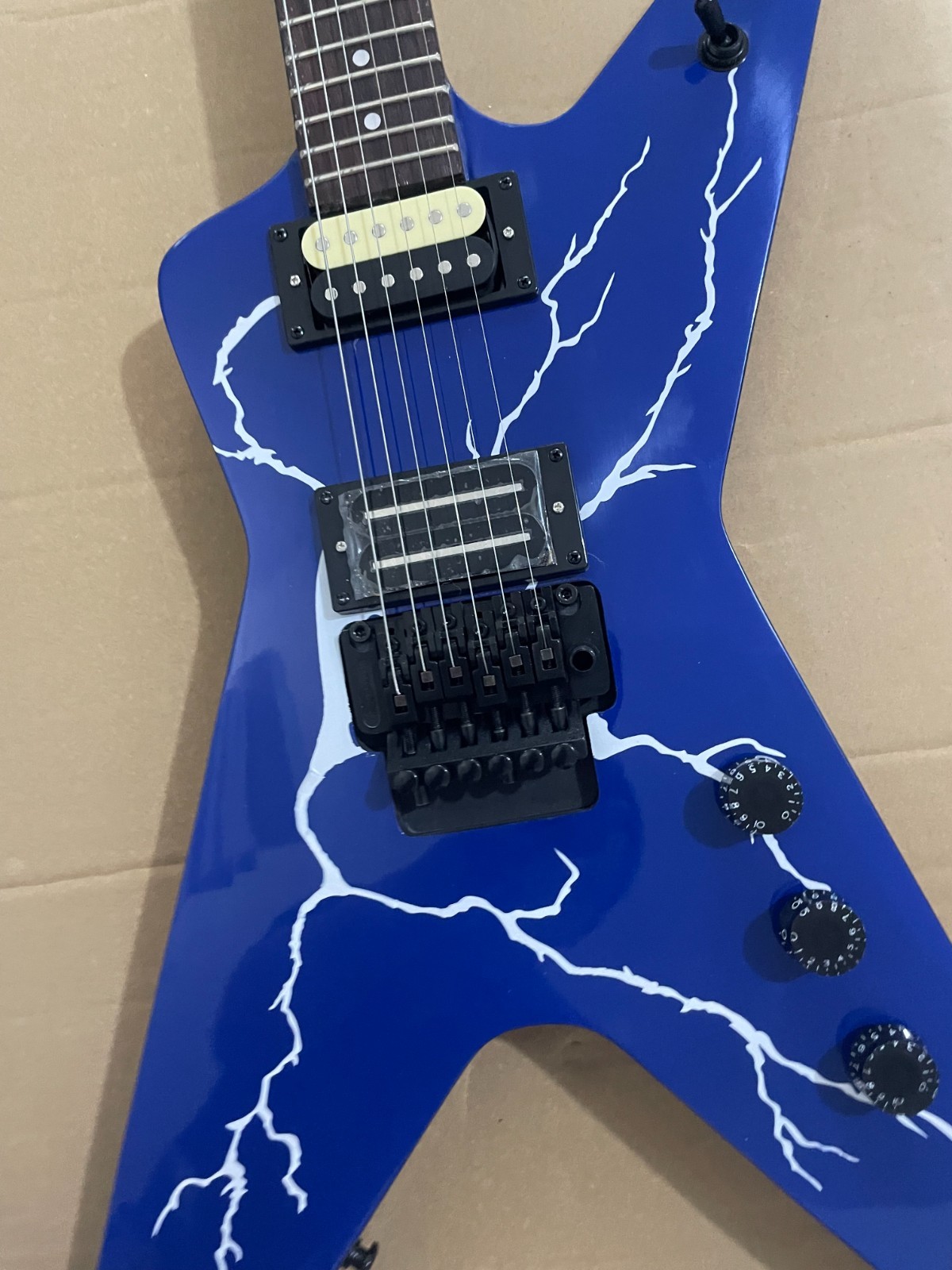 6 Strings Dimebag Darrel ML Electric Guitar Blue Lightning Floydrose vibrato