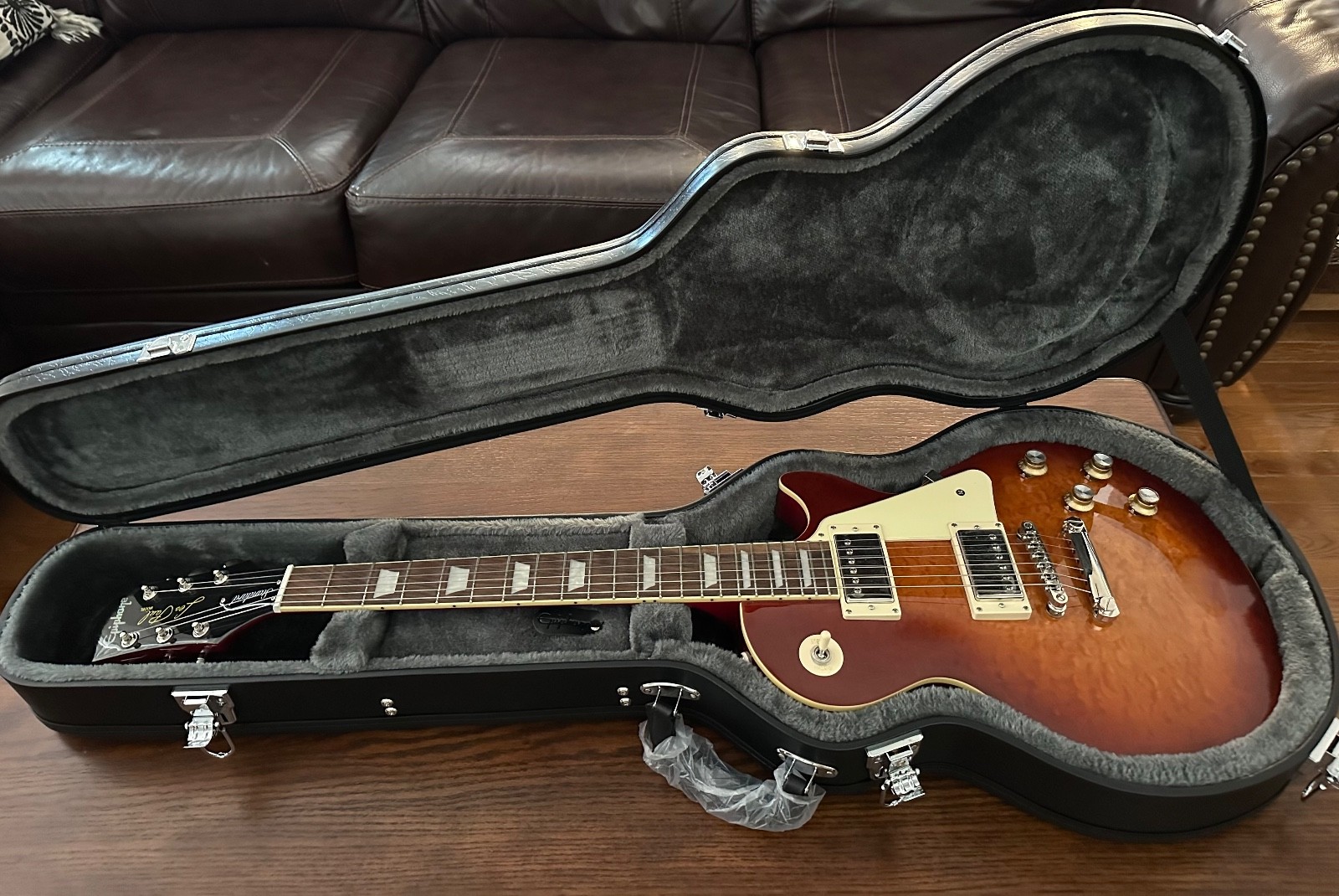 Epiphone Les Paul Standard Electric Guitar with Matching Case