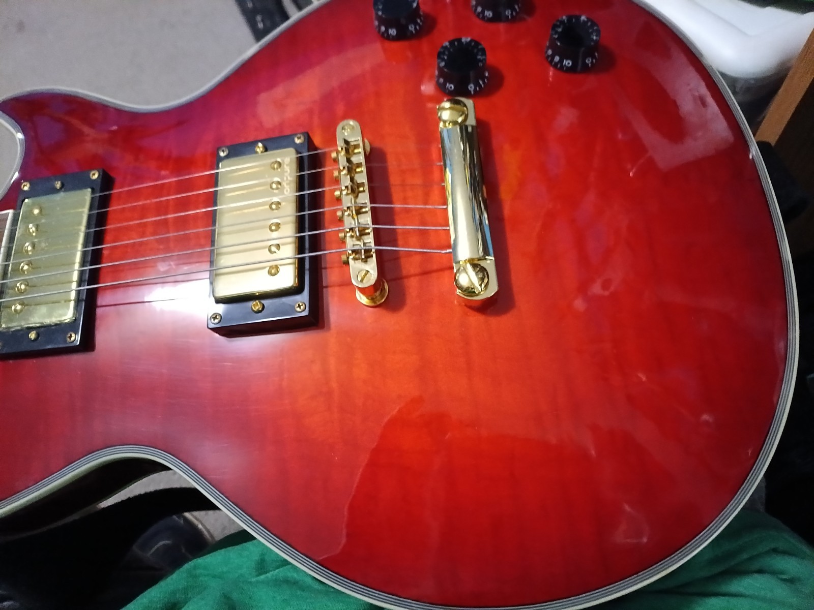 Sabotage LP Custom Style Electric Guitar