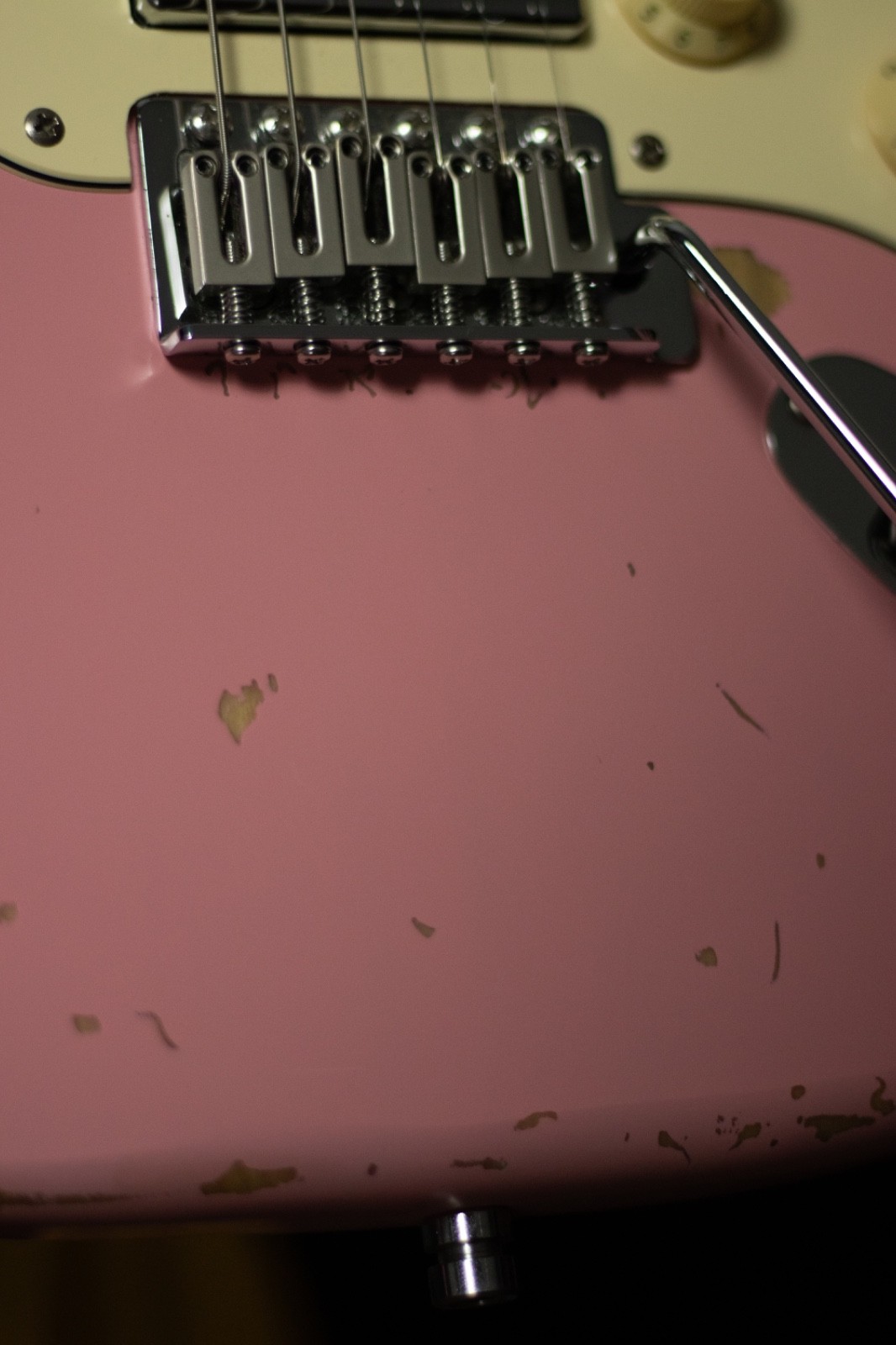 Henry’s Electric Guitar Snake ST-1 Boa – Pink Relic *OLD HEADSTOCK*