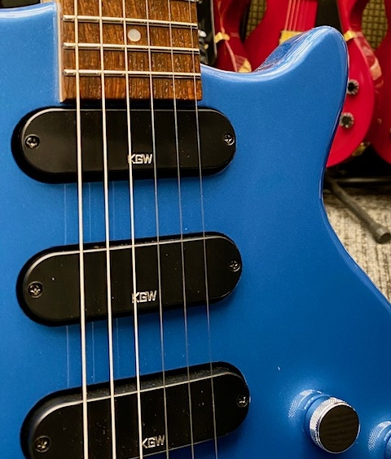 Kz Guitar Works Kz One Junior SSD10 Synchro Used Alder w/Hard case