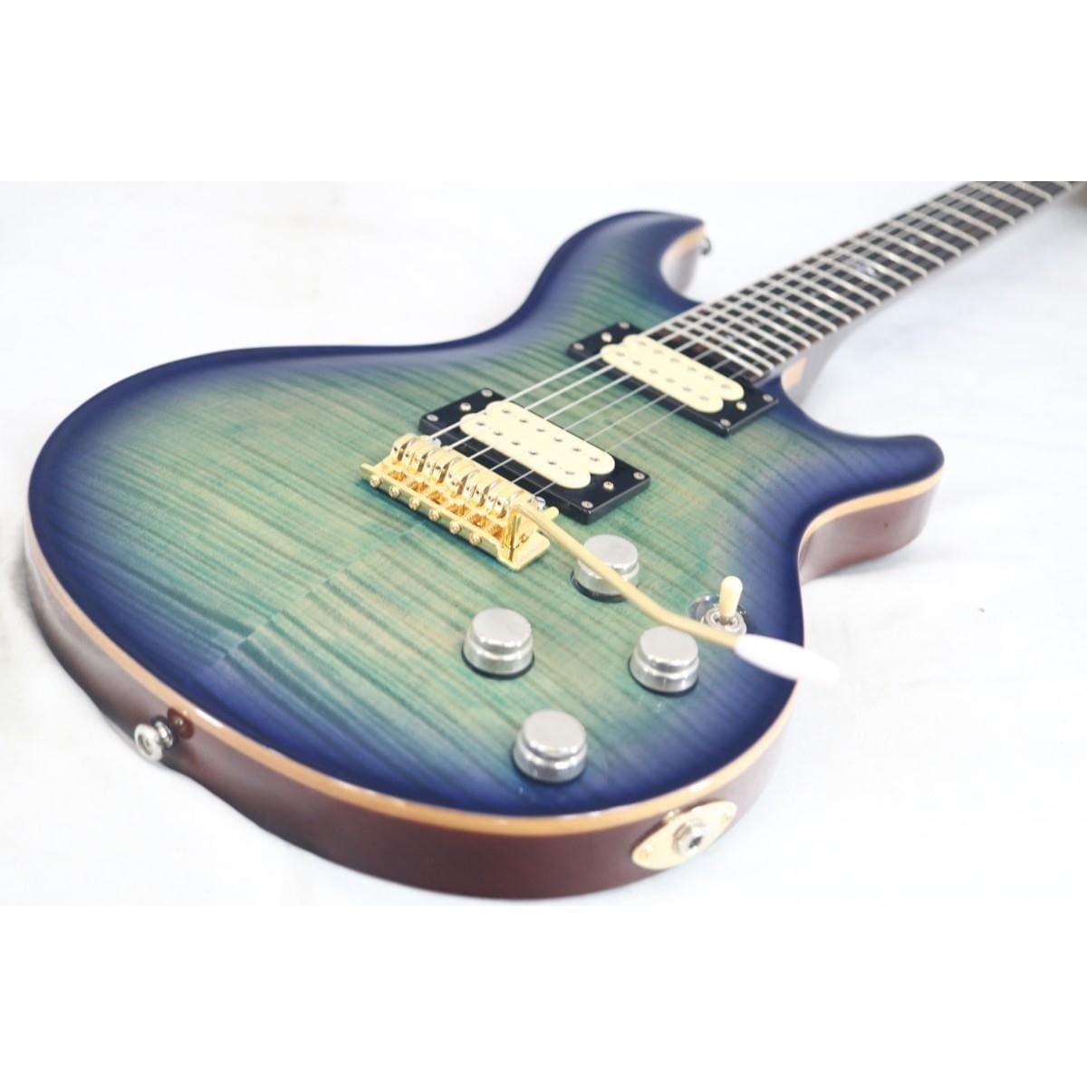 DEAN HARDTAIL SELECT VIBRATO Used Maple+Mahogany body Blue w/Semi-hard case