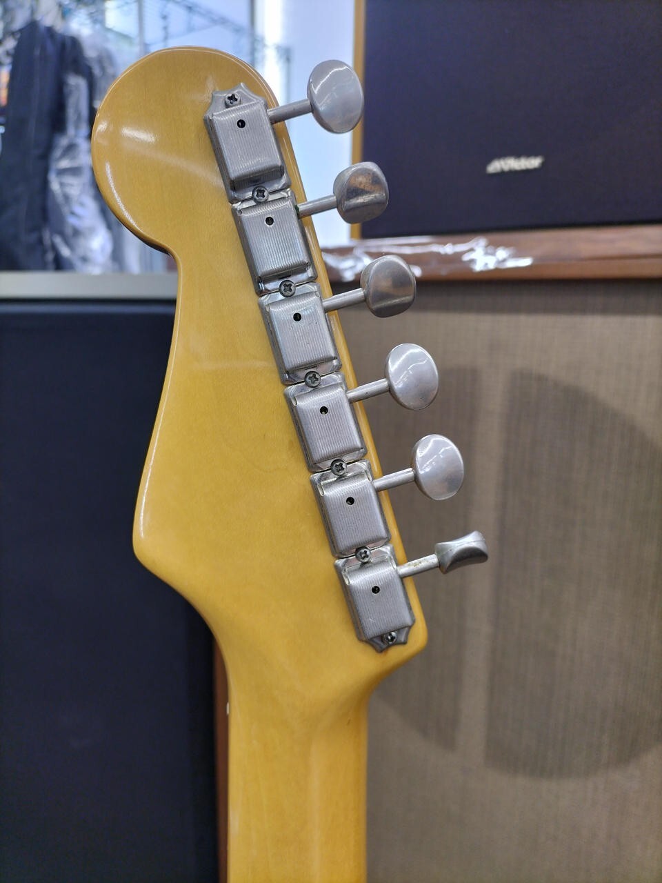 Fender Japan ST54-900 2TS Stratocaster 2 Tone Sunburst Made in Japan 1989-1990