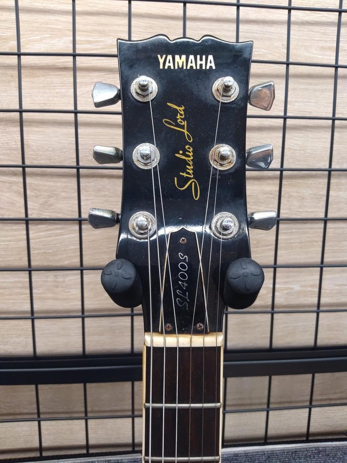 YAMAHA SL400S Used 1980 Agathis body Maple neck Rosewood fingerboard w/Hard case