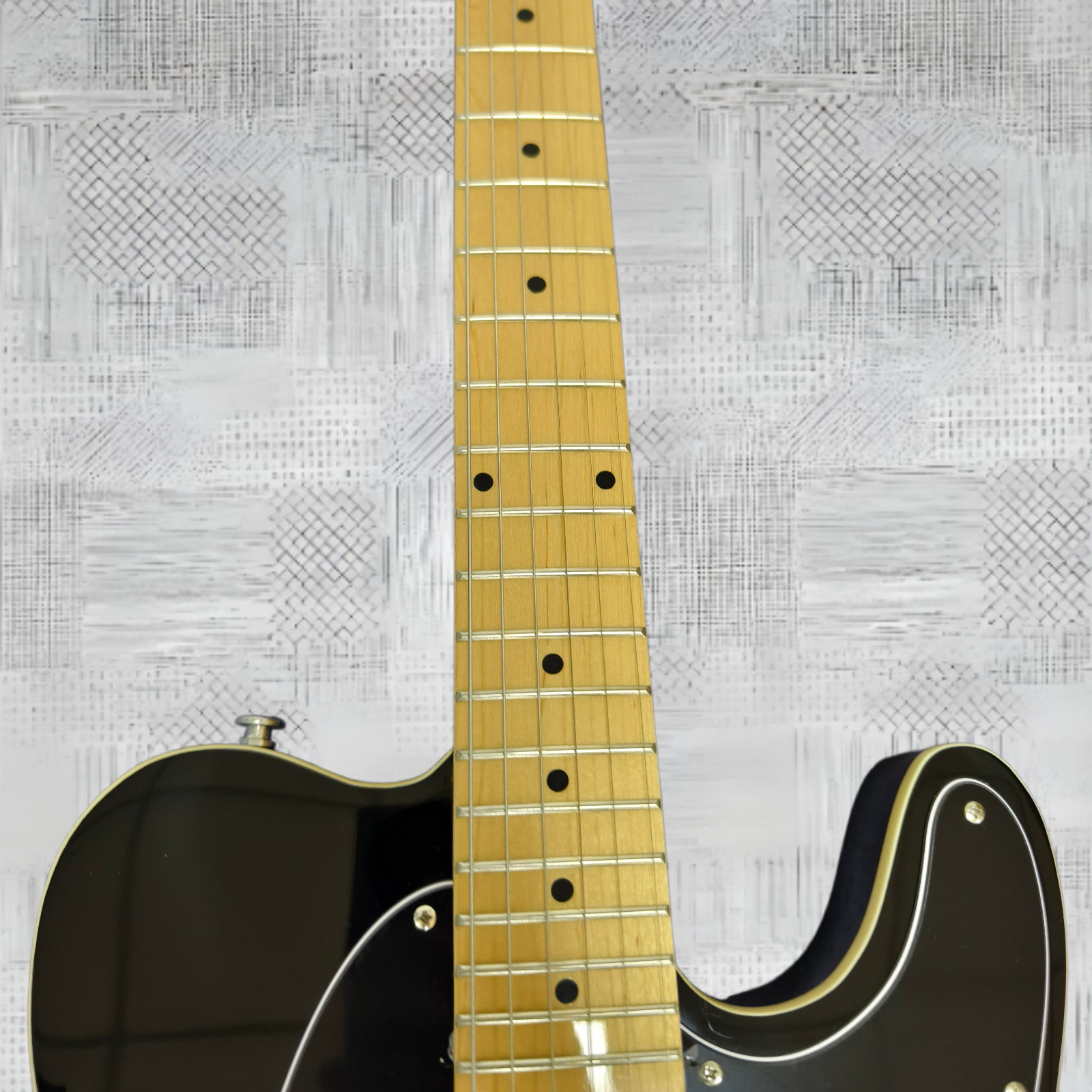 Ship US TL Electric Guitar – Black Finish Maple Fingerboard Alder body