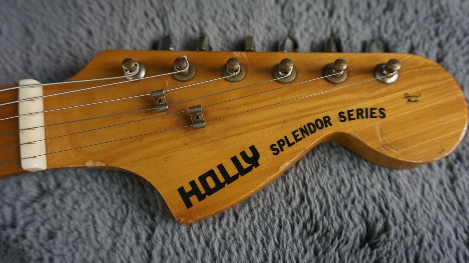 Holly Splendor Series S-Style – Tobacco Burst Tomson MIJ