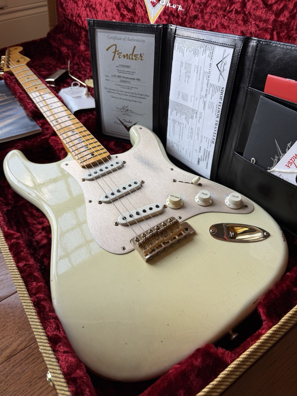 2021 Fender Custom Shop ‘55 Stratocaster Relic – Aged Desert Tan