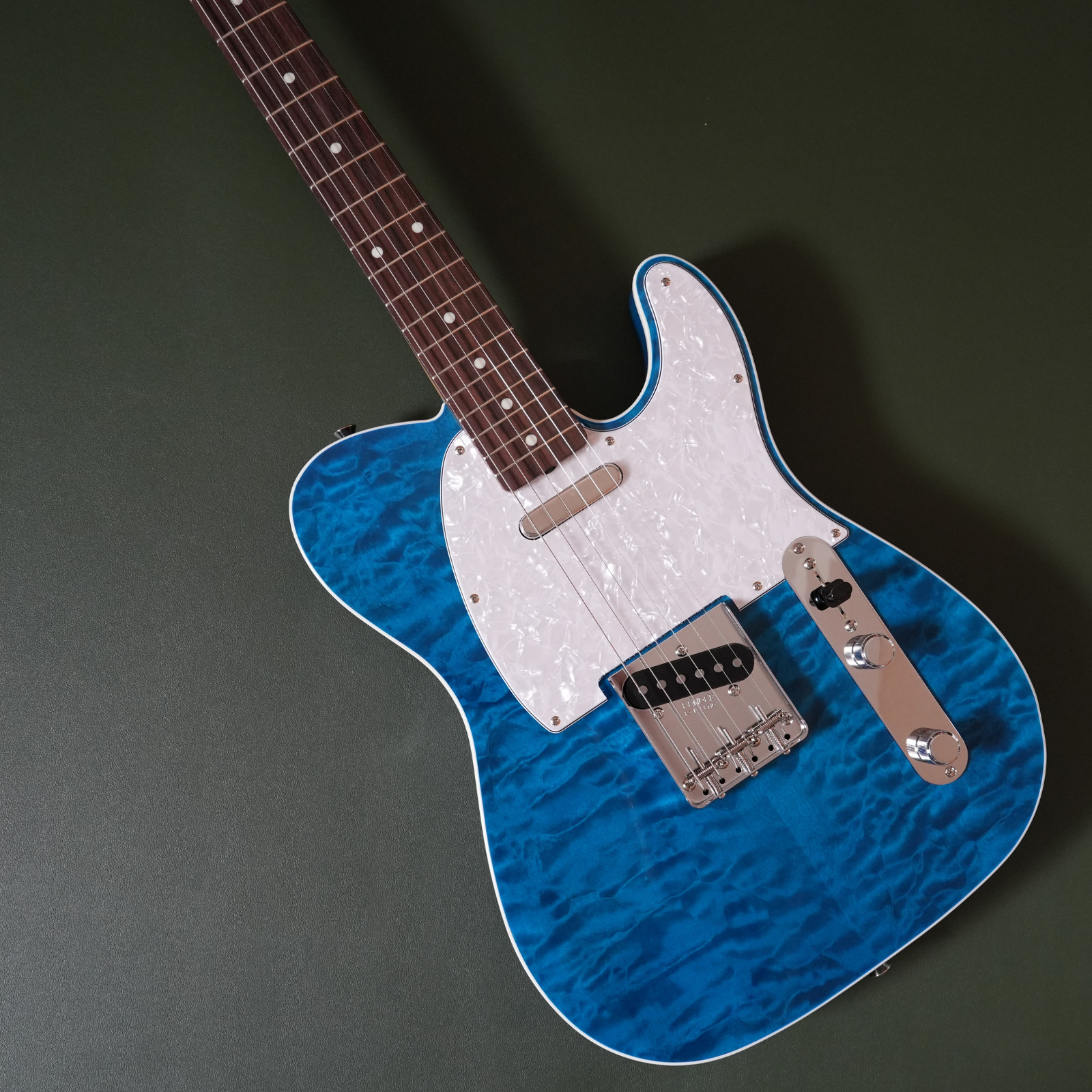 Fender FSR Made In Japan Traditional 60s Custom Telecaster Translucent Blue