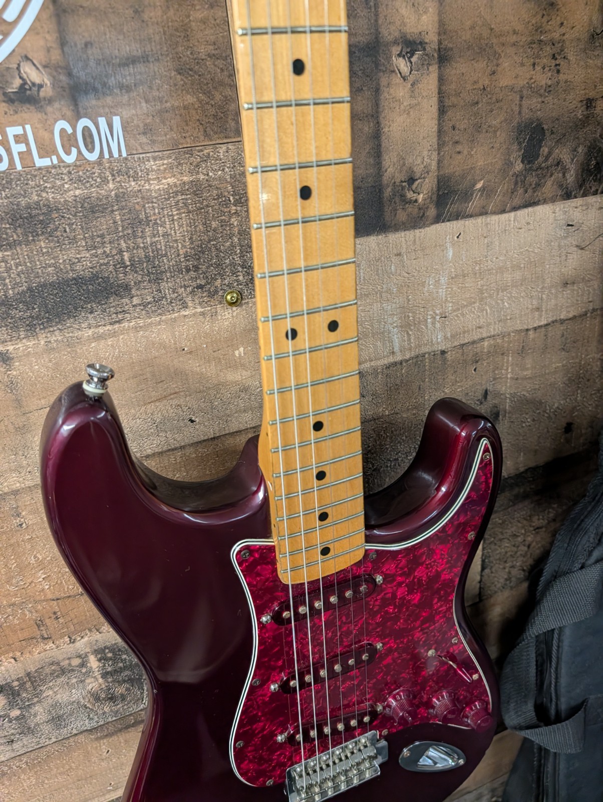 2002 Fender FSR Trans Moto Stratocaster Wine Red W/ Gig Bag Mim