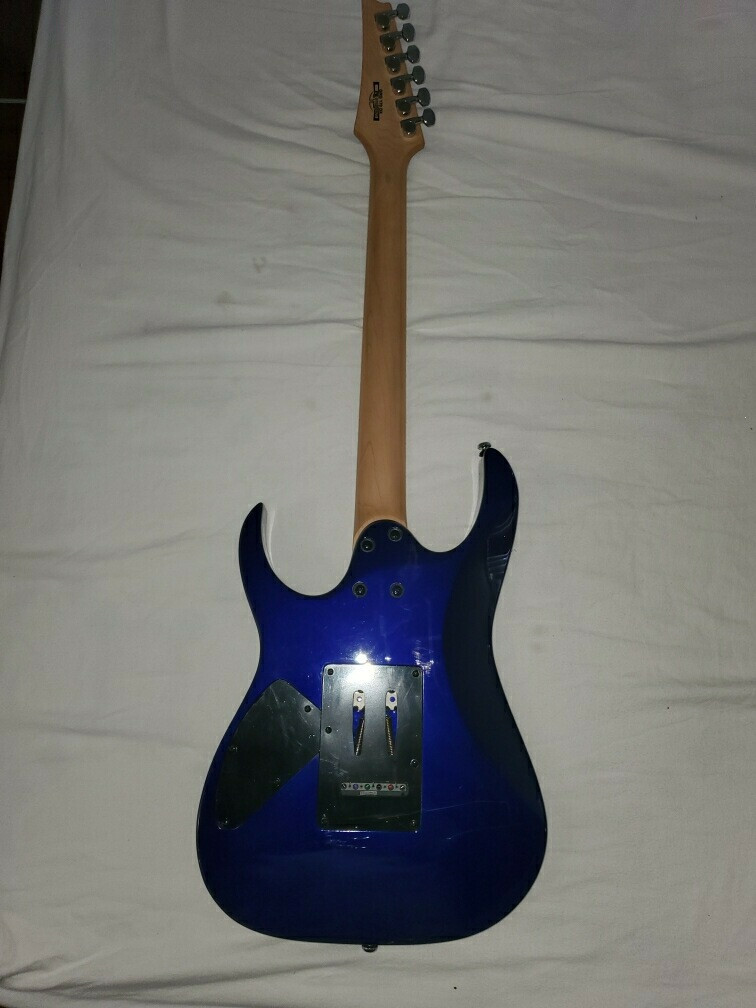 Ibanez GRG170DX GIO Blue Electric Guitar HSH pickups budget Ibanez RG