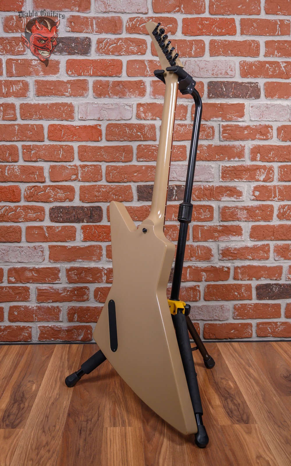 Gibson Government Series II Explorer Government Tan 2013 w/OHSC