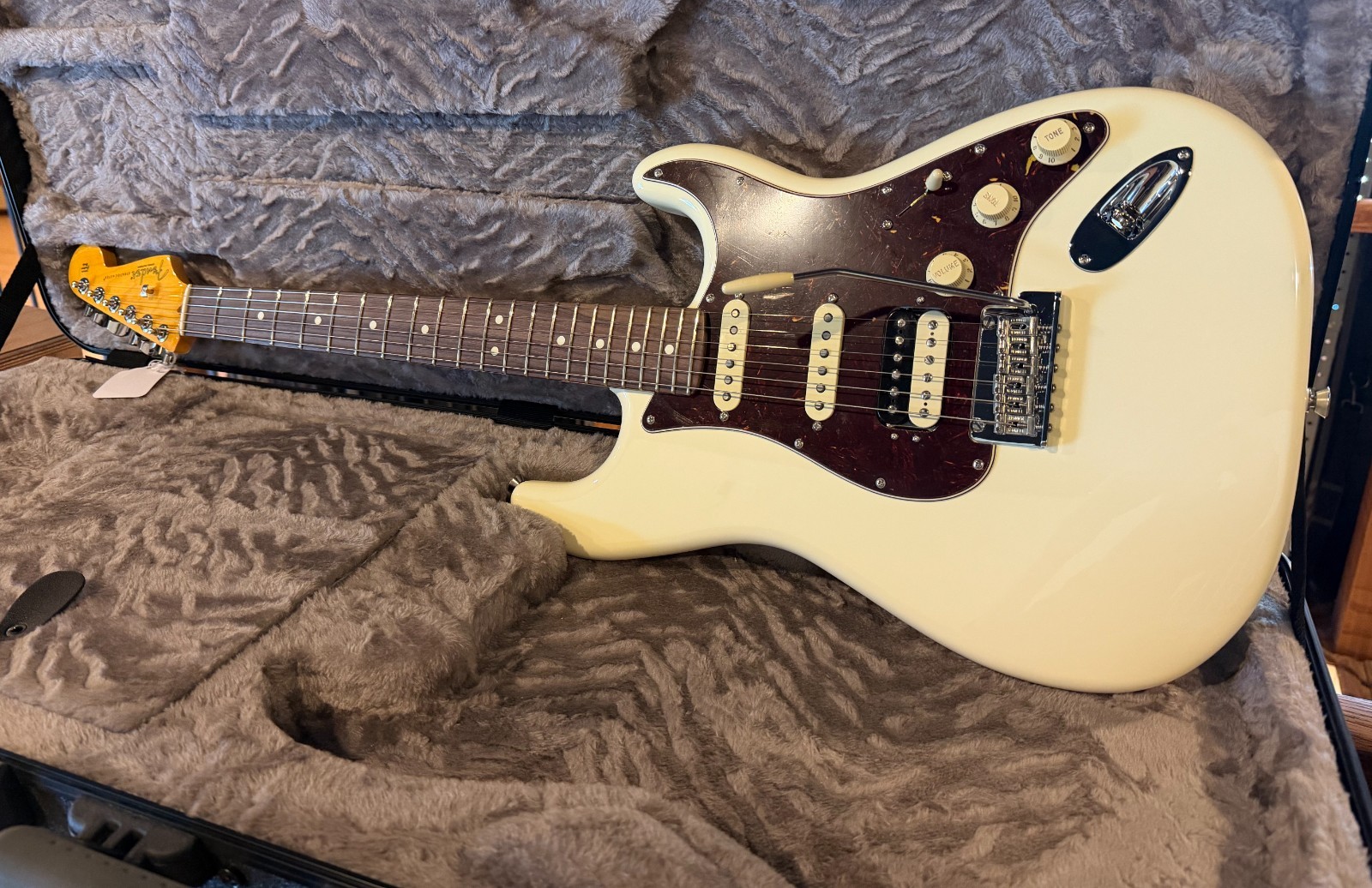 Fender American Professional II Stratocaster HSS Electric Guitar Olympic White