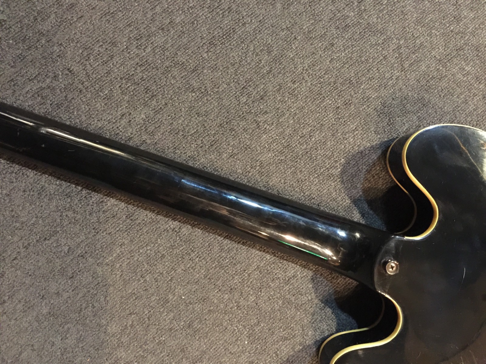 No.043125 Epiphone DOT STUDIO BLK EX