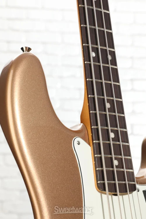 Fender Vintera III Late ’60s Precision Bass – Firemist Gold with Rosewood