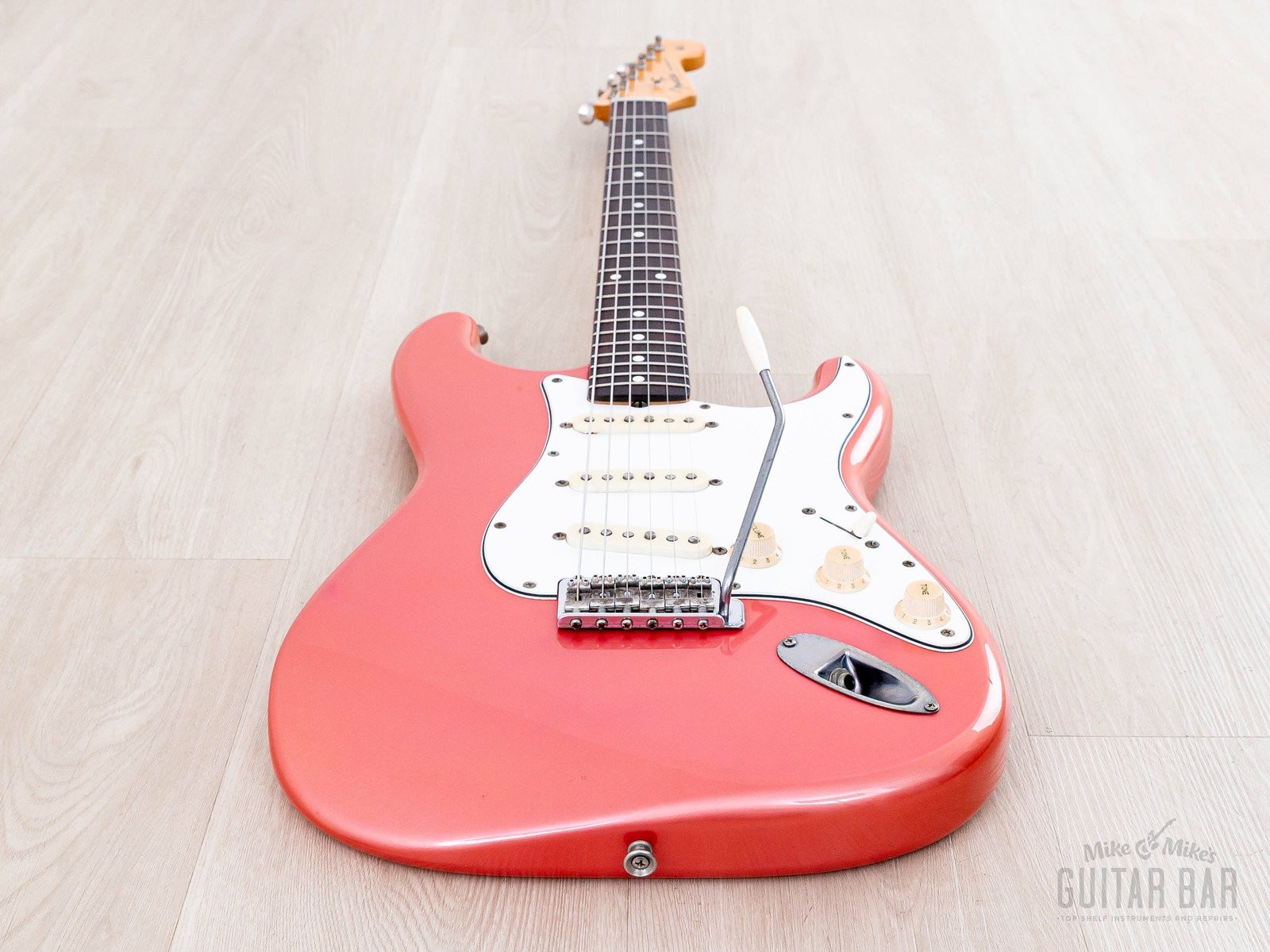 1983 Fender JV Stratocaster ’62 Vintage Reissue ST62-65 w/ Case, Japan MIJ