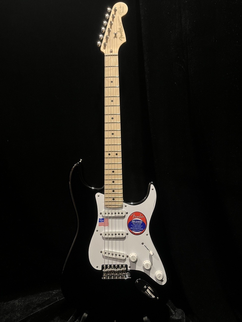 Fender Eric Clapton Signature Stratocaster Black w/hard case USED