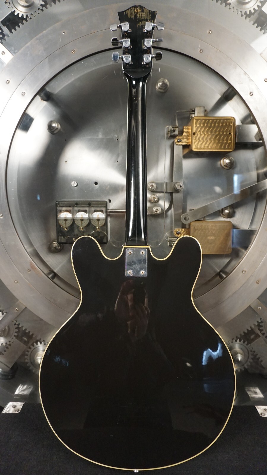 Hofner Red Rose Semi-Hollow Electric – Black Germany