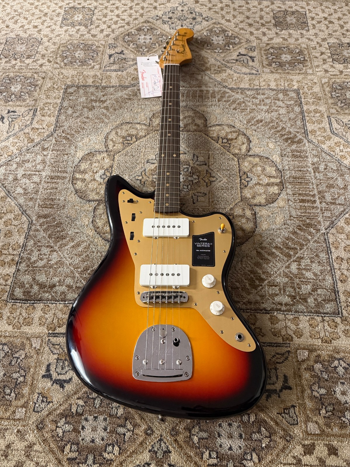 Fender Limited Edition Vintera II Road Worn ’50s Jazzmaster w/Hard Case & Setup