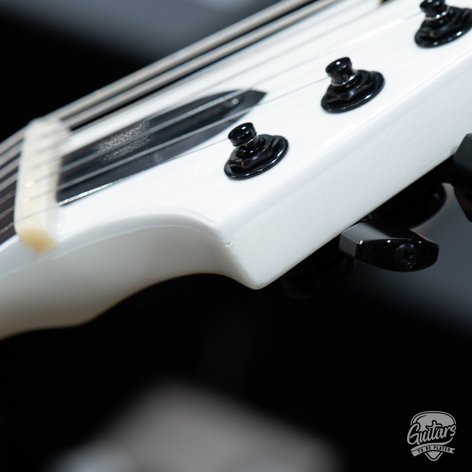 ESP E-II M-II 7B Baritone 7-String Evertune Guitar w/ Case – Pearl White