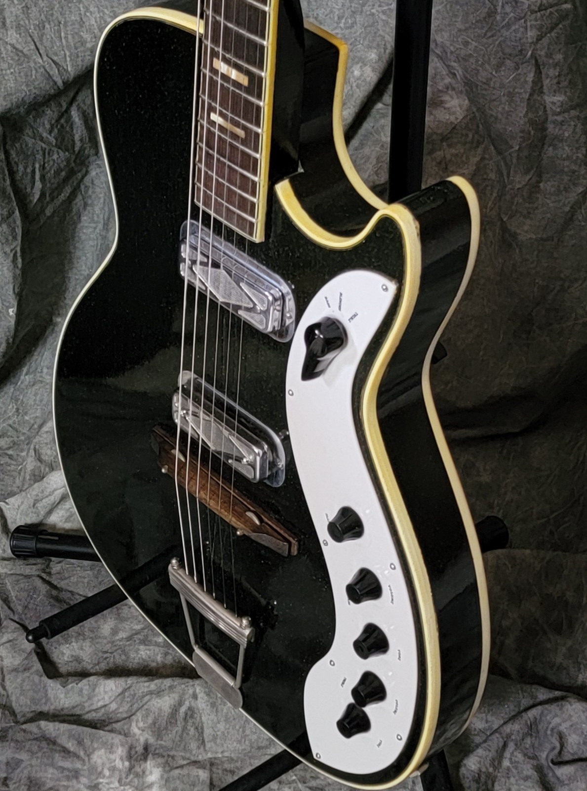 KILLER VINTAGE 1963 Silvertone Jupiter 1423 Guitar!