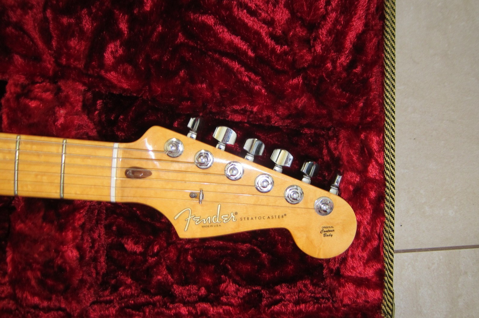 Fender select stratocaster 2013 Near mint!